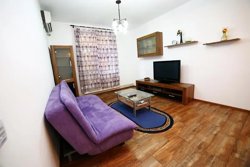 Old Town Apartments Bucharest 3*,  Romania